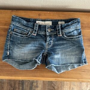 Super cute and fun boho shorts!